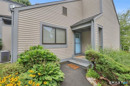 542-542 Pilgrim Hbr, Wallingford, CT, 06492-5446 | Card Image