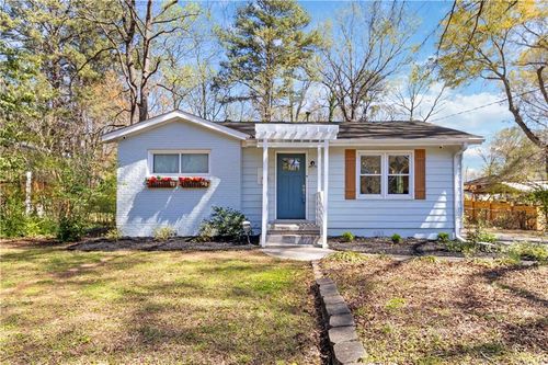3295 Mccauley Rd Se, Smyrna, GA, 30080-4314 | Card Image
