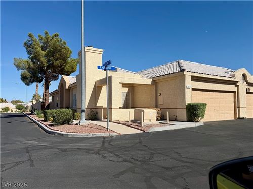 412 Fallwood Ln, Las Vegas, NV, 89107-2826 | Card Image
