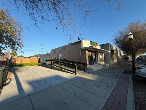 224 E St, Waterford, CA, 95386-9003 | Card Image