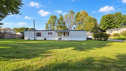 120 Indiana Avenue, Vandergrift, PA, 15690 | Card Image