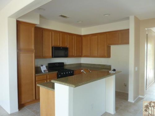 37185 Wakefield St, Indio, CA, 92203-4509 | Card Image