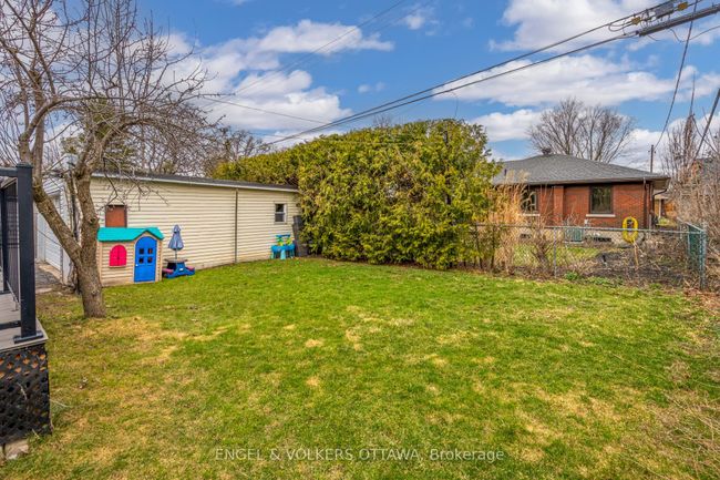 1297 Snowdon St, House other with 4 bedrooms, 2 bathrooms and 3 parking in Ottawa ON | Image 30