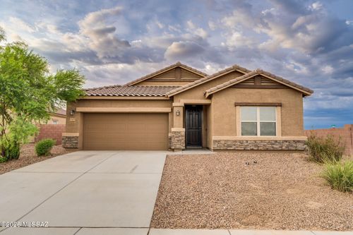 11670 W Tom Henry Way, Marana, AZ, 85653-7526 | Card Image