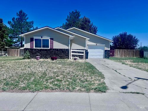 127 Clear Creek Dr, Buhl, ID, 83316-1840 | Card Image