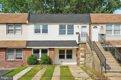 3135 Comly Rd, PHILADELPHIA, PA, 19154-3205 | Card Image