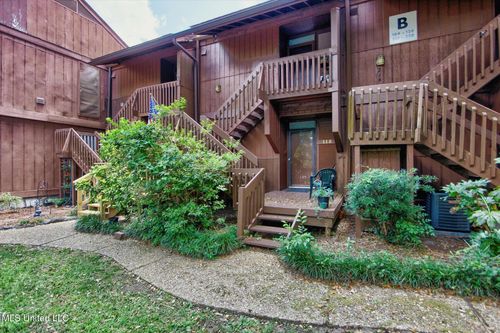 b-215 Lakeside Villa, Diamondhead, MS, 39525-3746 | Card Image