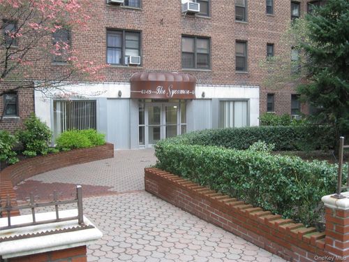 3a-63-09 108th St, Forest Hills, NY, 11375-1321 | Card Image