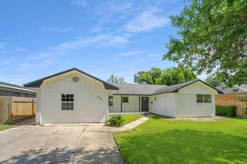 9931 Kittrell St, Houston, TX, 77034-1906 | Card Image