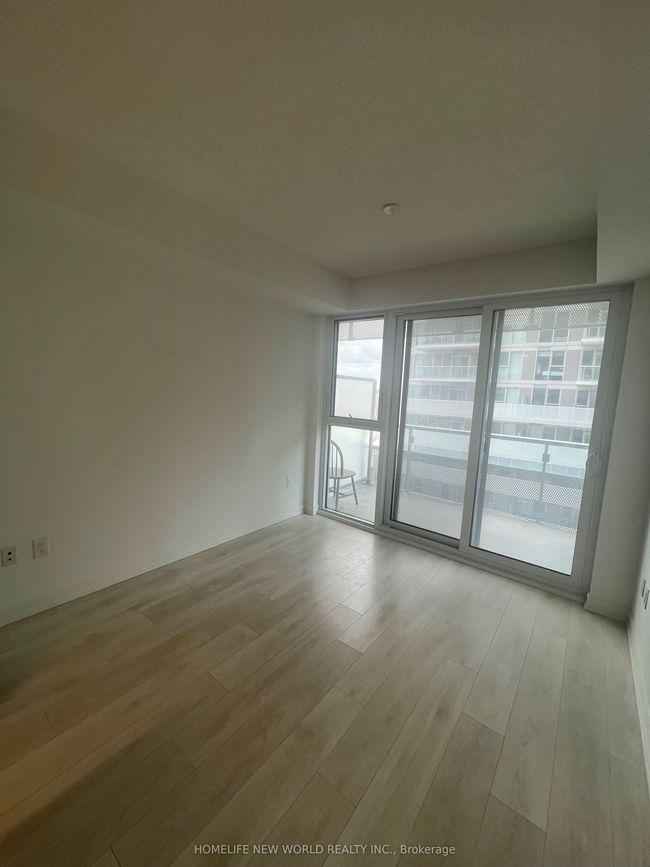 717 - 15 Lower Jarvis St, Condo with 2 bedrooms, 2 bathrooms and 1 parking in Toronto ON | Image 4