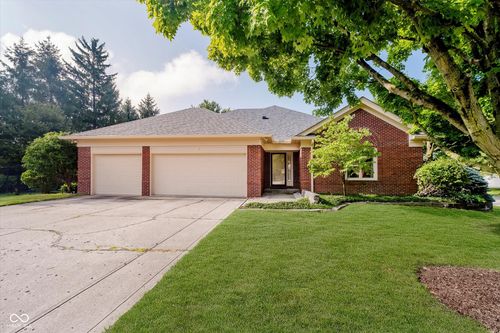 8649 Cricket Tree Ln, Indianapolis, IN, 46260-1673 | Card Image