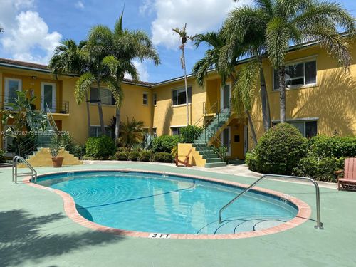 717a-717 16th Ave, Fort Lauderdale, FL, 33304-2901 | Card Image