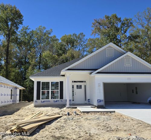 96 Fishing Creek Dr, New Bern, NC, 28562-8455 | Card Image