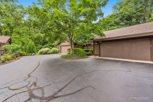 42W474 Red Bud Ct, St. Charles, IL, 60175-8273 | Card Image