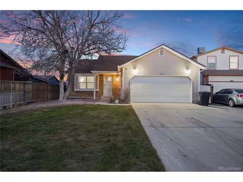 4464 Dumas Ct, Denver, CO, 80239-5049 | Card Image