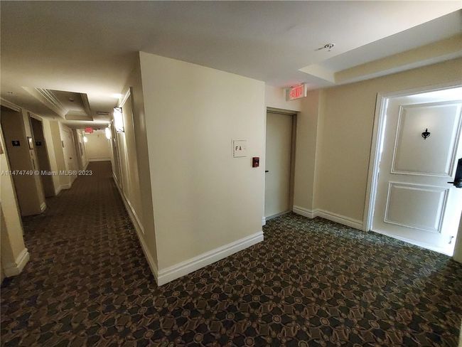 APT-906 - 17555 Atlantic Blvd, Condo with 2 bedrooms, 2 bathrooms and null parking in Sunny Isles Beach FL | Image 33
