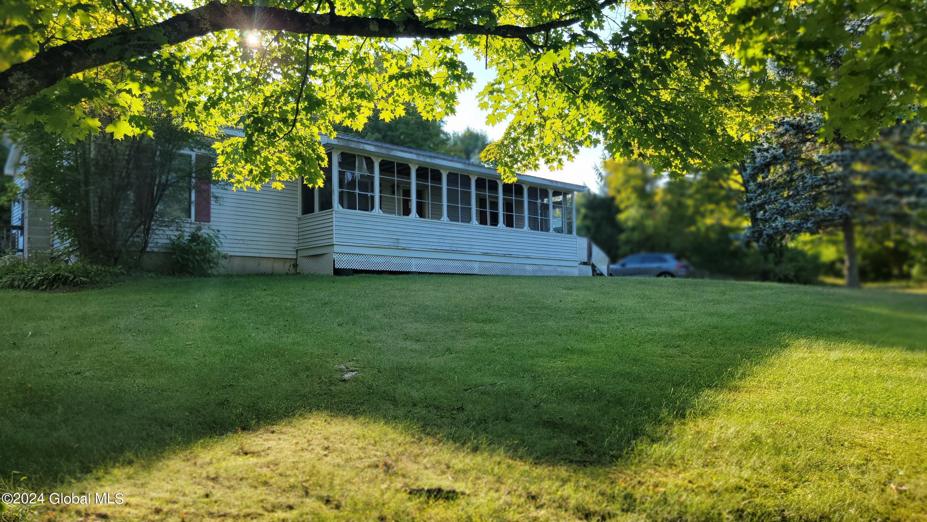 Baker Rd, Granville, NY 12832