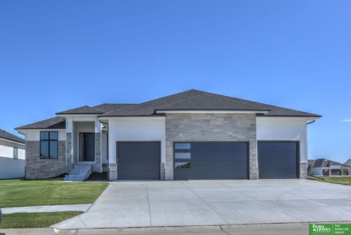 5807 N 197th St, Elkhorn, NE, 68022-6587 | Card Image