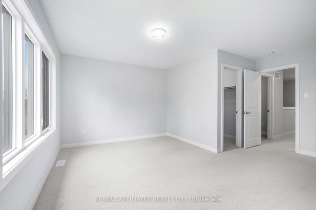 110 Robert Perry St, House attached with 3 bedrooms, 4 bathrooms and 1 parking in Kemptville ON | Image 7