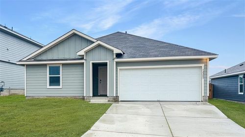 12205 Horseshoe Field Bnd, Mustang Ridge, TX, 78610-4525 | Card Image
