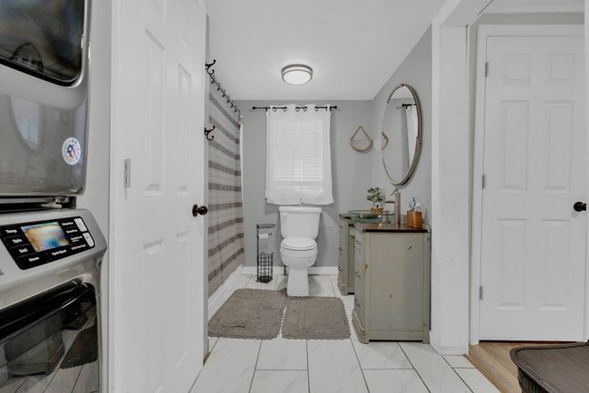13593 Old Kentucky Rd, Home with 1 bedrooms, 1 bathrooms and 2 parking in Sparta TN | Image 11