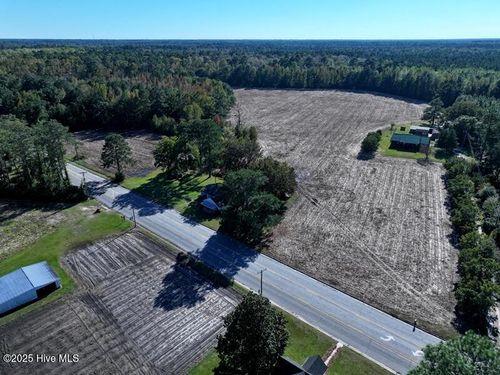 7 Conway Rd, Fair Bluff, NC, 28439-9522 | Card Image