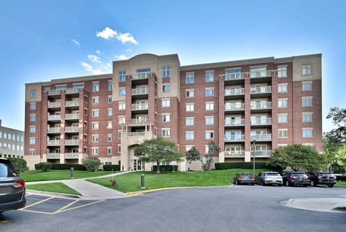 apt-209-8747 Bryn Mawr Ave, Chicago, IL, 60631-3688 | Card Image