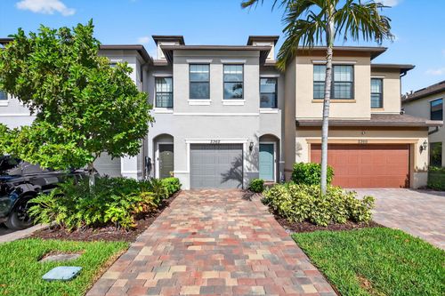 2362 Byron Street, Palm Springs, FL, 33406 | Card Image