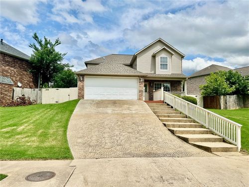 5217 S 62nd St, Rogers, AR, 72758-8114 | Card Image