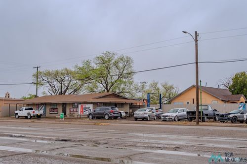 221 Jones St, Clovis, NM, 88101-7158 | Card Image