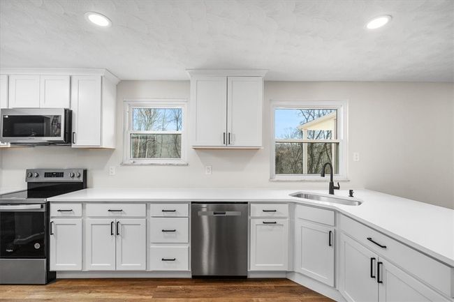 381 Wilson Rd, House other with 4 bedrooms, 4 bathrooms and 2 parking in Clinton PA | Image 9