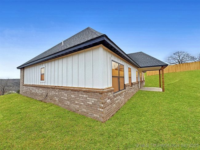 890 E Harlan Dr, House other with 3 bedrooms, 2 bathrooms and null parking in Tahlequah OK | Image 38