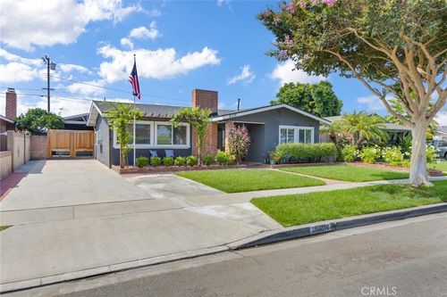 6316 San Francisco Dr, Buena Park, CA, 90620-3622 | Card Image