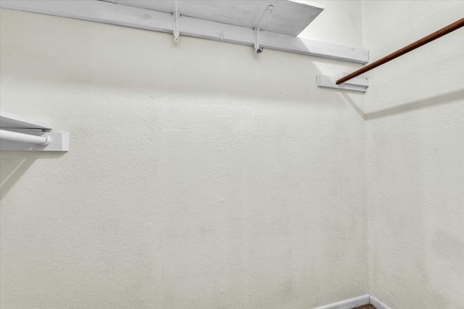 261 Rabbit Hl, House other with 3 bedrooms, 2 bathrooms and null parking in Lorena TX | Image 17