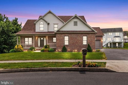 5255 Aldersgate Cir, MECHANICSBURG, PA, 17050-8333 | Card Image