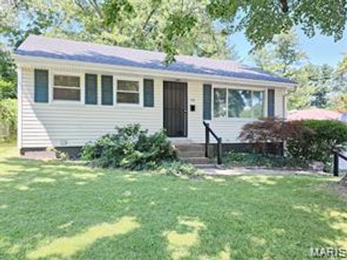 539 Coppinger Dr, Saint Louis, MO, 63135-2111 | Card Image