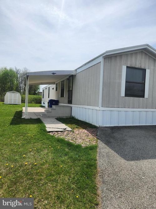 370 Pegram St, GETTYSBURG, PA, 17325-3219 | Card Image