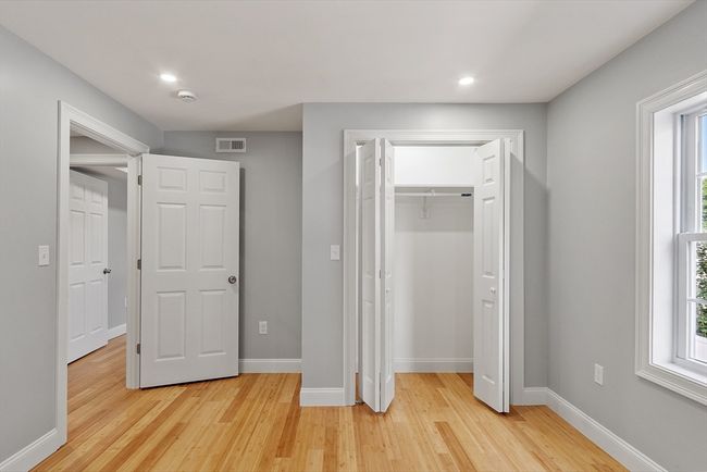 1 - 112 Sigourney St, Condo with 4 bedrooms, 3 bathrooms and 2 parking in Revere MA | Image 22
