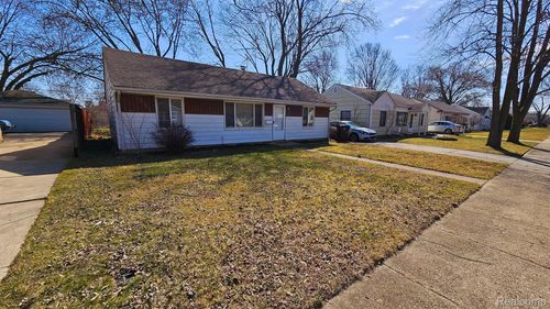 26620 Academy St, Roseville, MI, 48066-3273 | Card Image