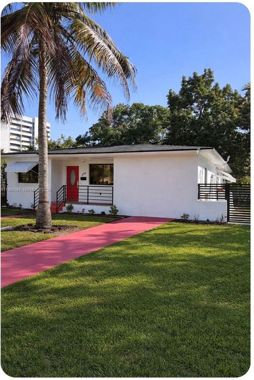 280 Ne 48th Ter, Miami, FL, 33137-3136 | Card Image