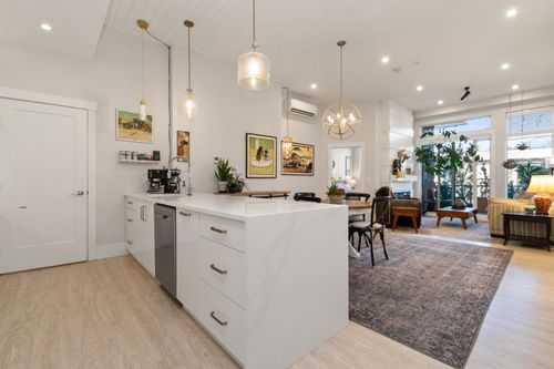 601-45745 Watson Rd, Chilliwack, BC, V2R6K3 | Card Image