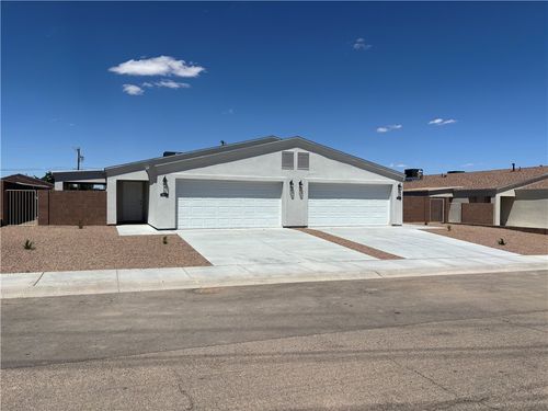 915 Berk Ave, Kingman, AZ, 86409 | Card Image