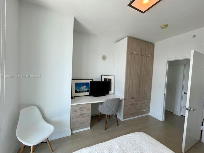 3716-N - 1111 Sw 1 St Ave, Condo with 2 bedrooms, 2 bathrooms and null parking in Miami FL | Image 22