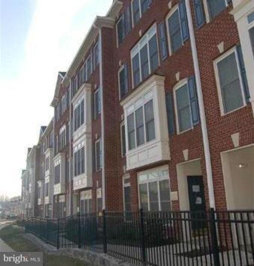 1331-4565 Whittemore Pl, FAIRFAX, VA, 22030-6272 | Card Image