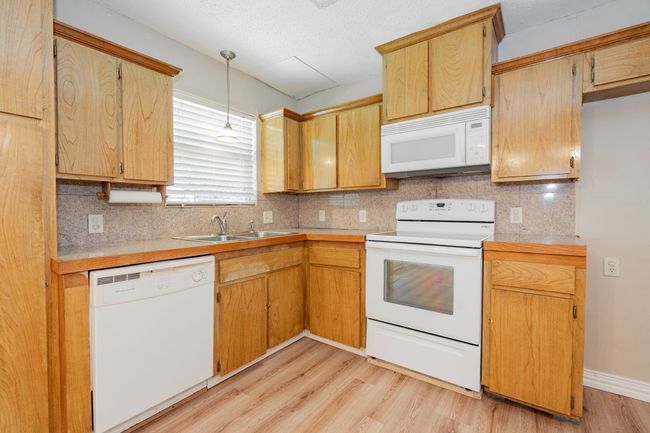 1120 N 3 Rd St, House other with 3 bedrooms, 2 bathrooms and null parking in Wills Point TX | Image 12