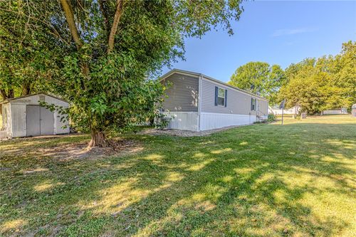 102 N Superior St, Tower Hill, IL, 62571 | Card Image