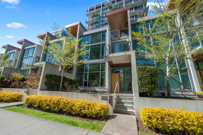 TH3 - 5782 Berton Avenue, Townhouse with 3 bedrooms, 3 bathrooms and 4 parking in Vancouver BC | Image 1