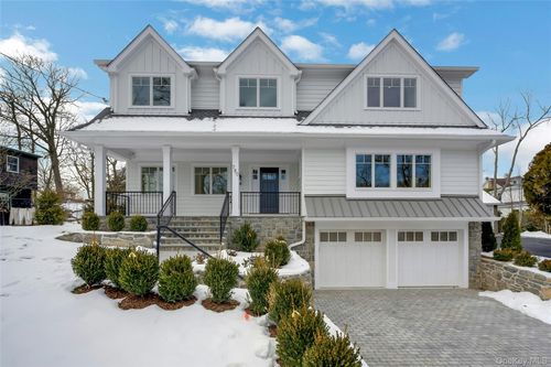 780 Forest Ave, Larchmont, NY, 10538-1315 | Card Image