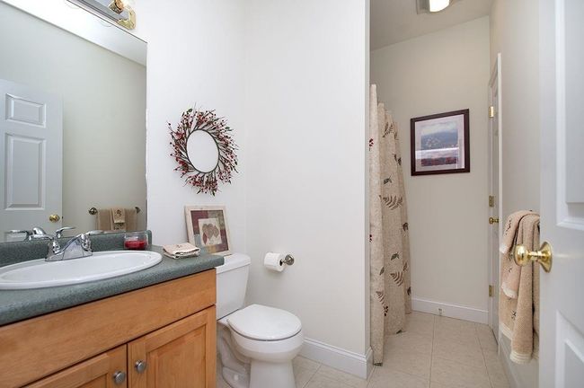 15 Lamplighter Village Rd, Condo with 2 bedrooms, 2 bathrooms and null parking in Windham NH | Image 21