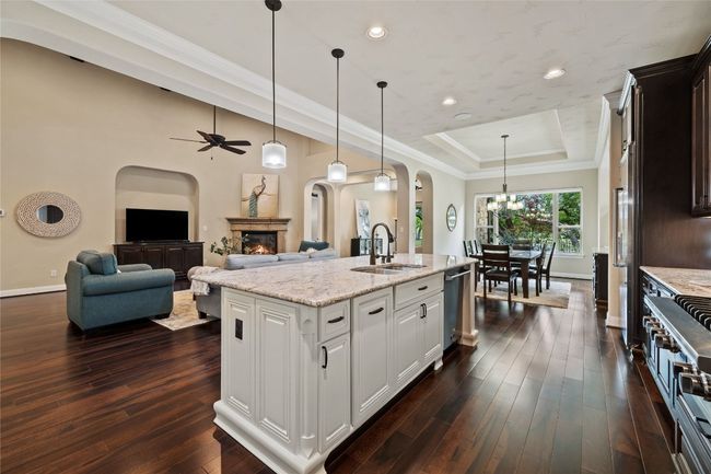 309 Grand Oaks Ln, House other with 4 bedrooms, 5 bathrooms and 4 parking in Georgetown TX | Image 6